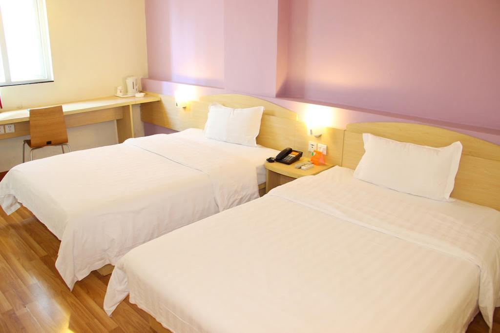 7Days Inn Shaoguang Buxing Street Room photo